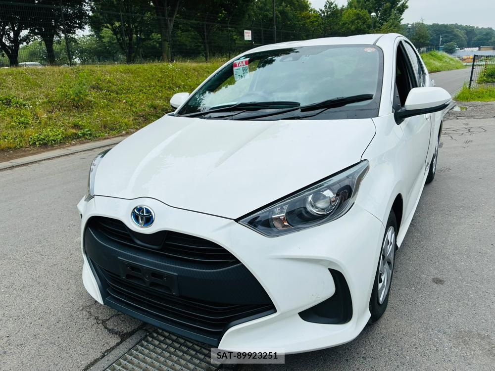 Toyota YARIS 2023-06 7892158-0