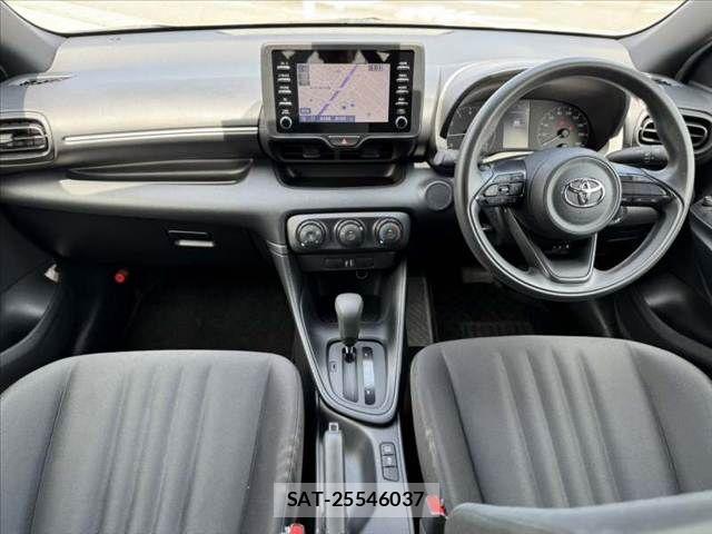 Toyota YARIS 2021-06 8039439-1