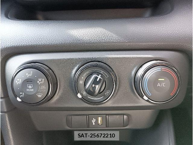 Toyota YARIS 2022-08 8039440-15