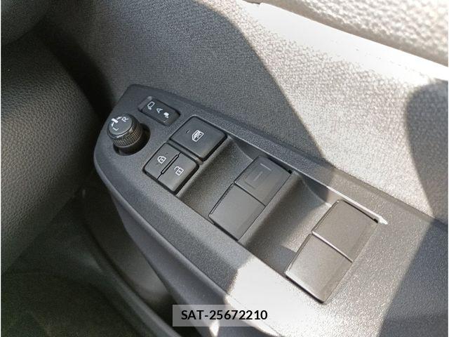Toyota YARIS 2022-08 8039440-22