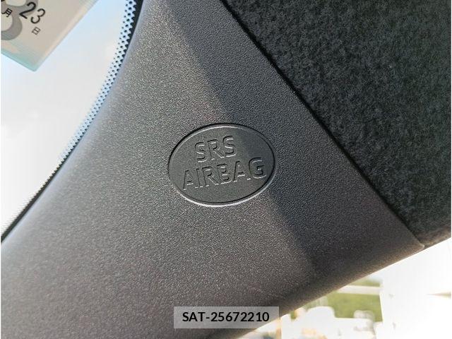 Toyota YARIS 2022-08 8039440-26
