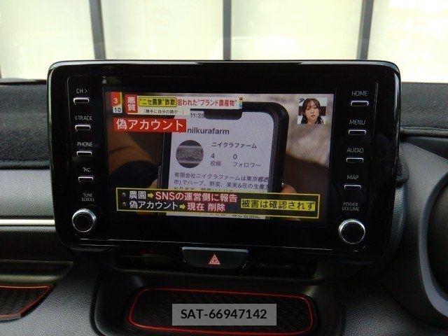 Toyota YARIS 2020-06 8039438-20