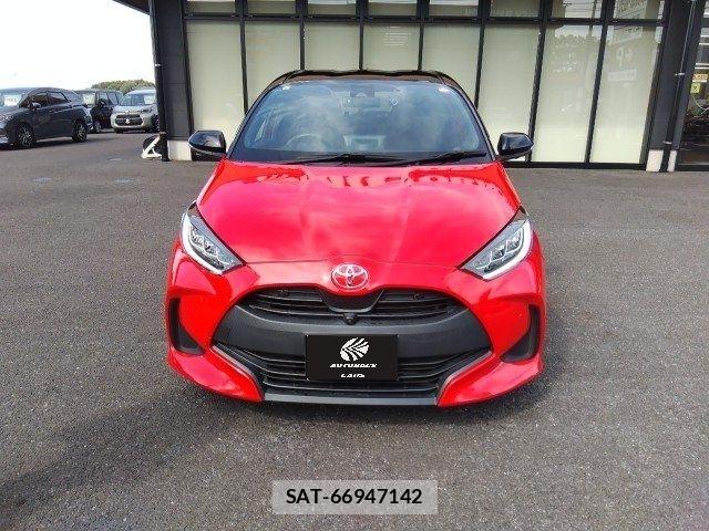 Toyota YARIS 2020-06 8039438-3