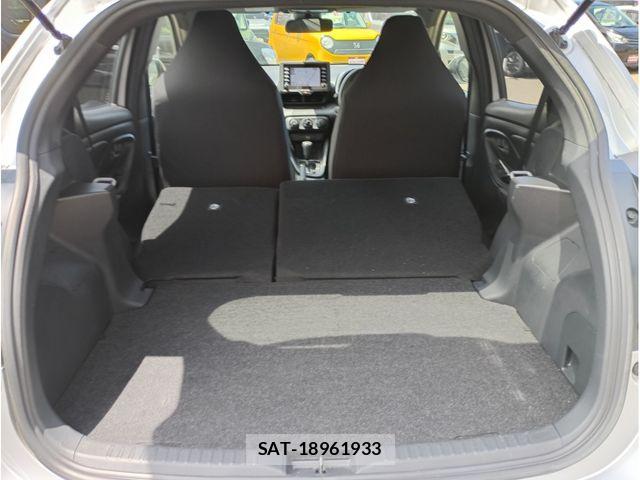 Toyota YARIS 2022-02 8076276-17
