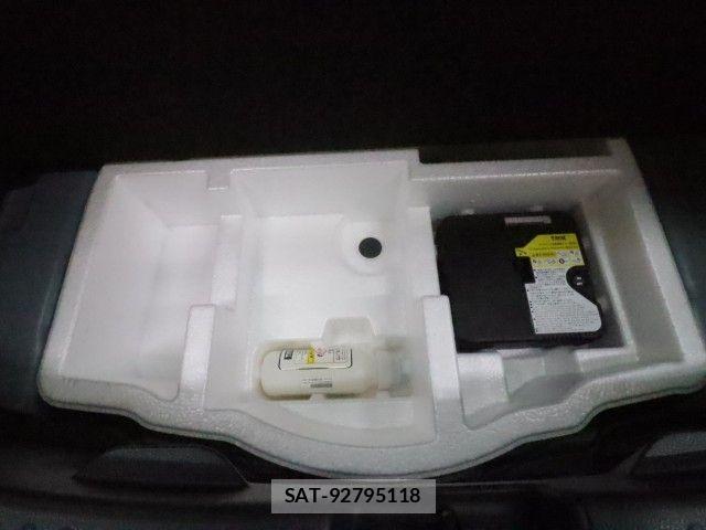 Toyota YARIS 2020-05 8076275-9