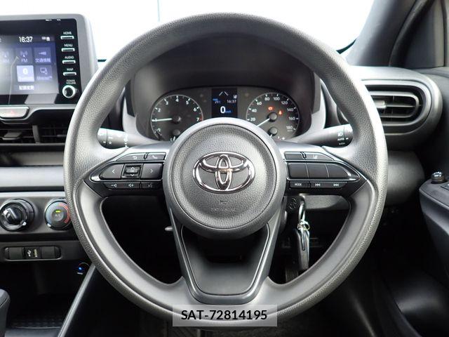 Toyota YARIS 2022-12 8076273-13