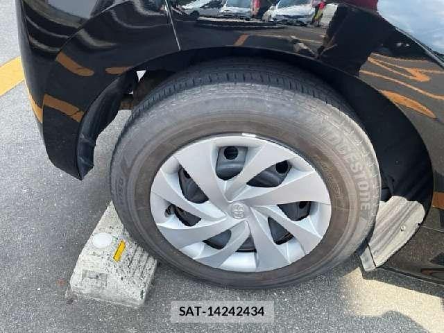 Toyota YARIS 2022-03 8076272-6