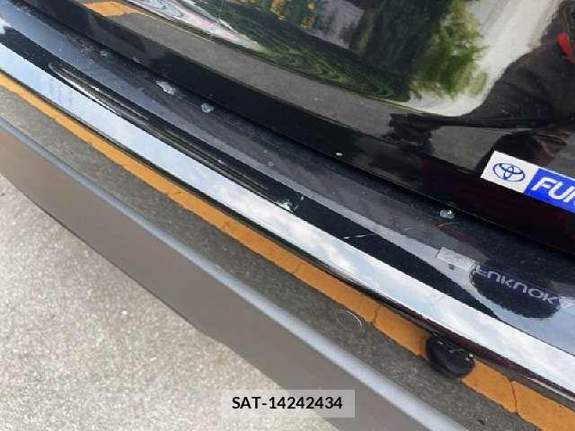 Toyota YARIS 2022-03 8076272-8