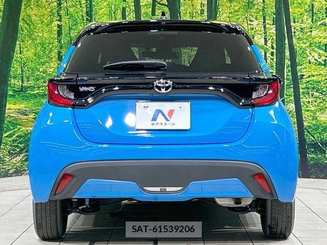 Toyota YARIS 2022-10 8076271-14