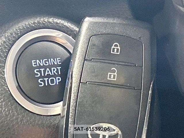 Toyota YARIS 2022-10 8076271-6