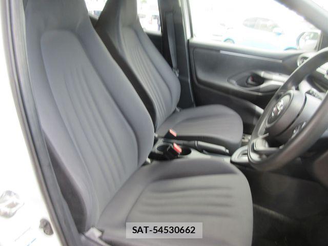 Toyota YARIS 2020-06 8076277-9