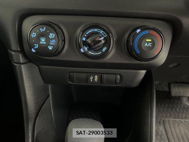 Toyota YARIS 2021-10 8076274-13