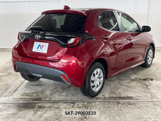 Toyota YARIS 2021-10 8076274-19