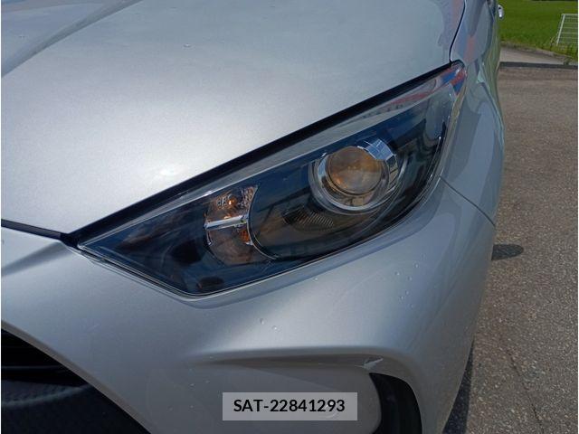 Toyota YARIS 2022-02 8102958-4