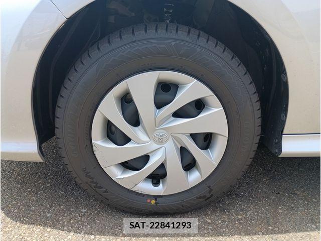 Toyota YARIS 2022-02 8102958-5