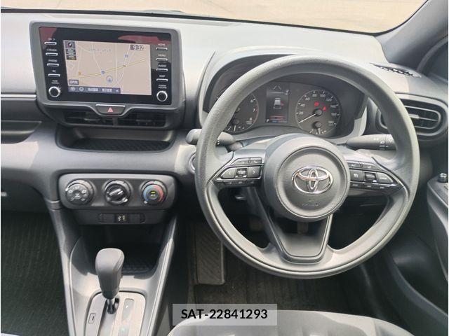 Toyota YARIS 2022-02 8102958-6