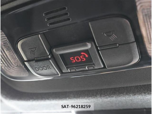 Toyota YARIS 2023-03 8102957-27