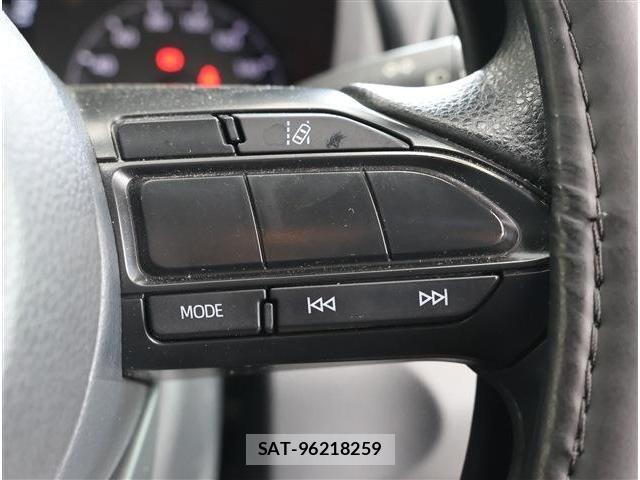Toyota YARIS 2023-03 8102957-29