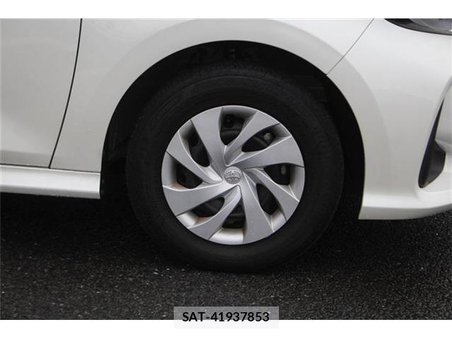 Toyota YARIS 2022-03 8102954-13