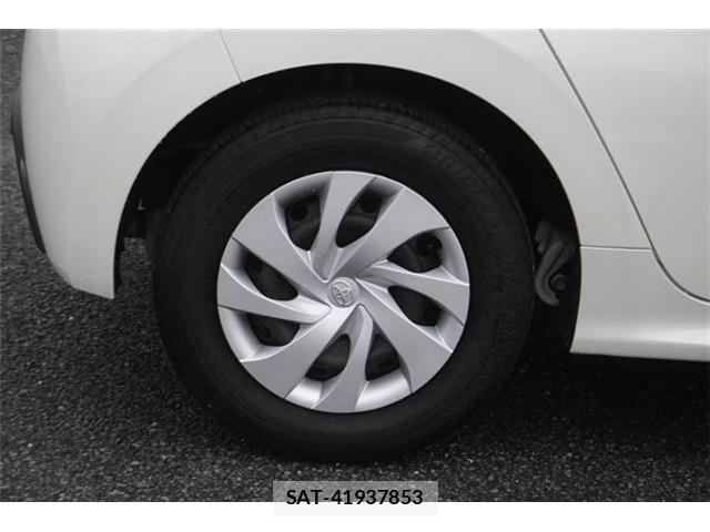 Toyota YARIS 2022-03 8102954-14