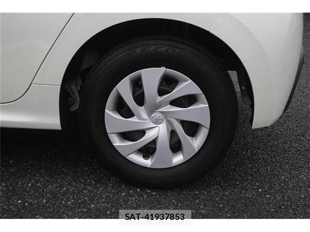 Toyota YARIS 2022-03 8102954-15