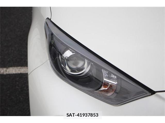 Toyota YARIS 2022-03 8102954-18