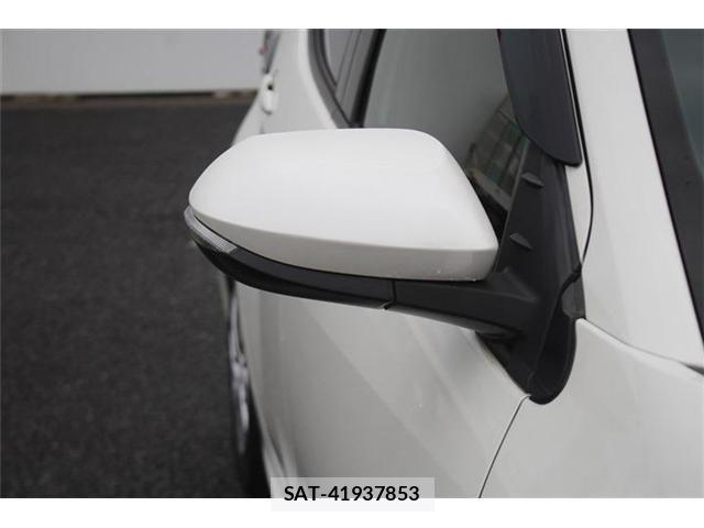 Toyota YARIS 2022-03 8102954-19