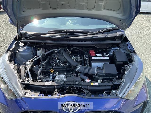 Toyota YARIS 2023-03 8102956-26