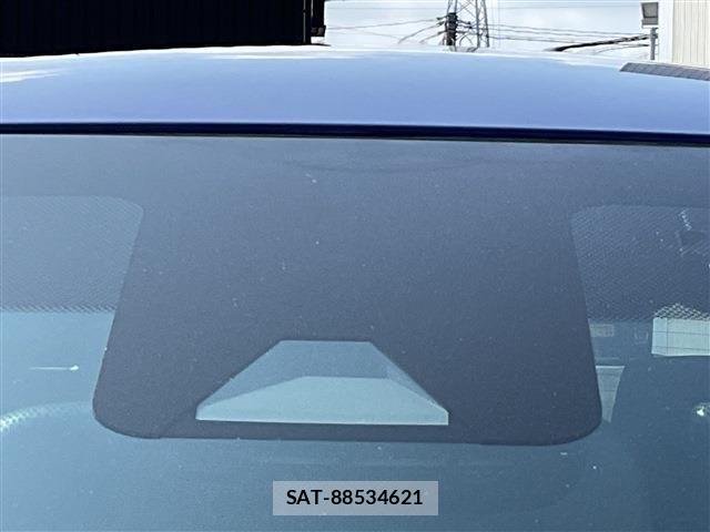 Toyota YARIS 2023-03 8102956-5