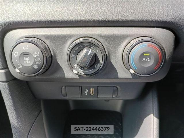 Toyota YARIS 2023-05 8102959-17