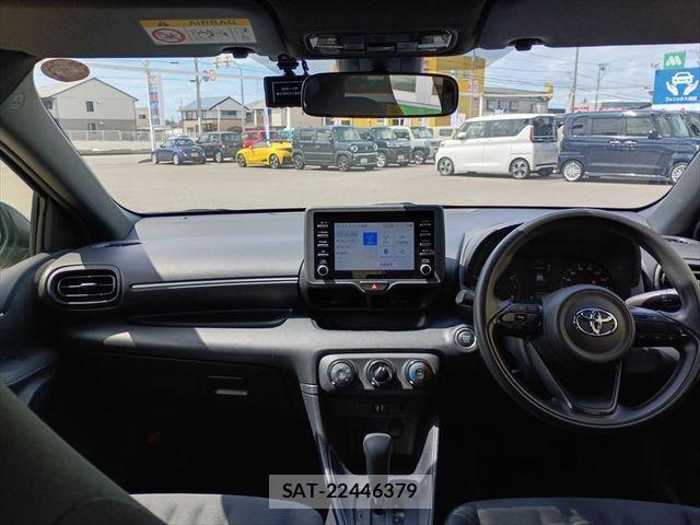 Toyota YARIS 2023-05 8102959-7