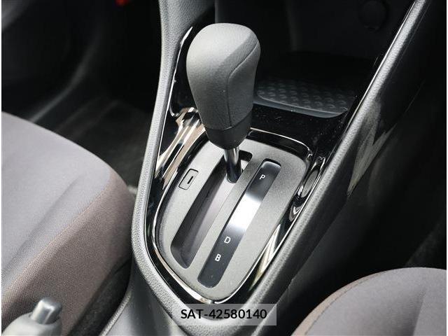 Toyota YARIS 2021-02 8102961-8