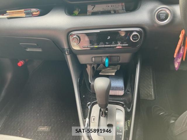 Toyota YARIS 2023-11 8102955-17