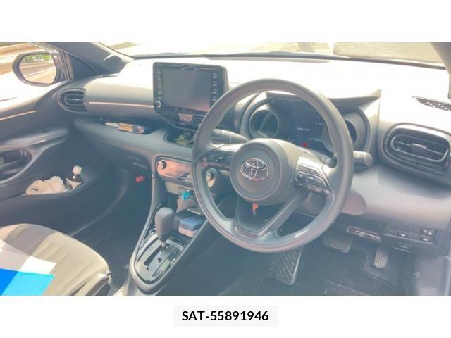 Toyota YARIS 2023-11 8102955-19