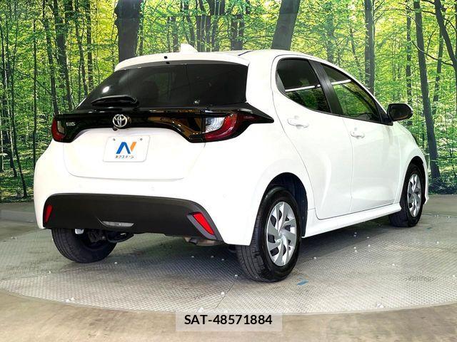 Toyota YARIS 2020-07 8133172-15