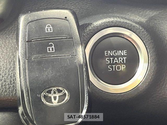 Toyota YARIS 2020-07 8133172-5