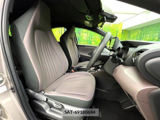 Toyota YARIS 2020-07 8133171-7
