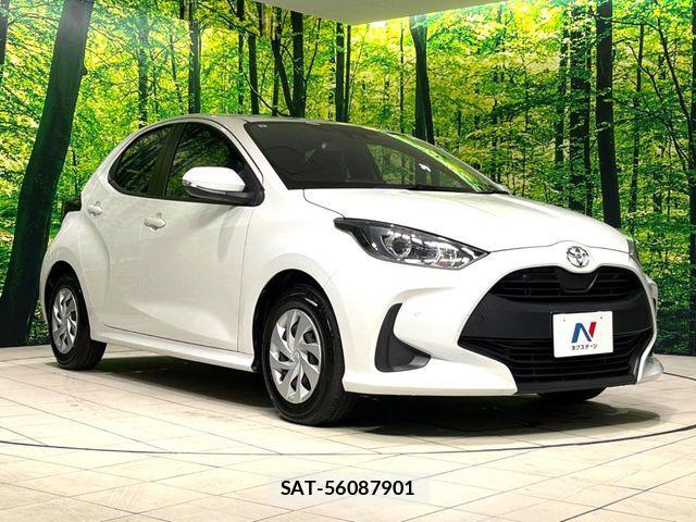 Toyota YARIS 2023-07 8147084-16