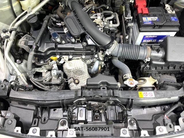 Toyota YARIS 2023-07 8147084-18