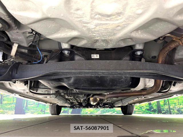 Toyota YARIS 2023-07 8147084-19