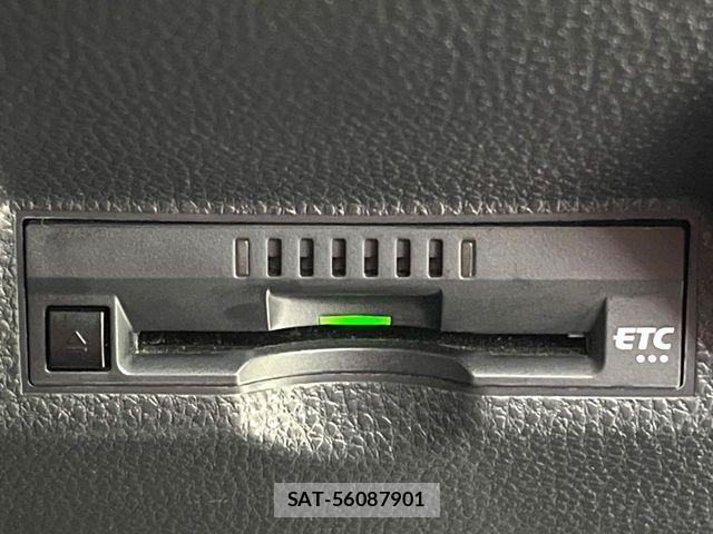 Toyota YARIS 2023-07 8147084-5
