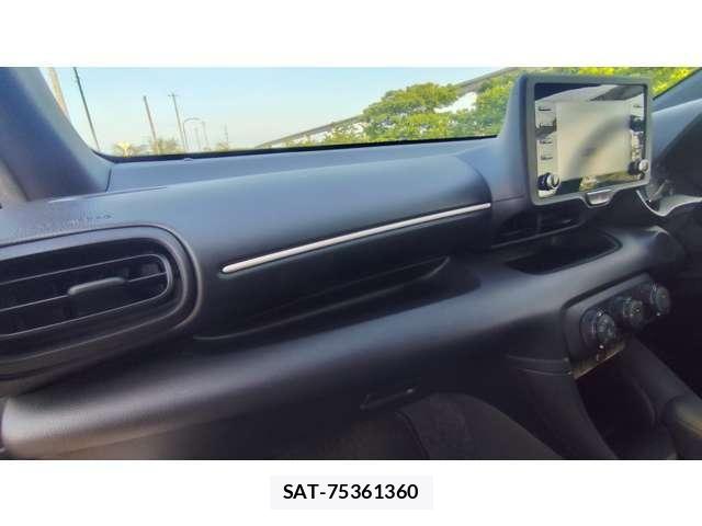 Toyota YARIS 2021-04 8159594-24