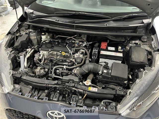 Toyota YARIS 2024-08 8159588-28