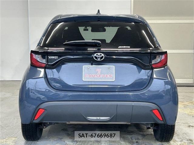 Toyota YARIS 2024-08 8159588-5