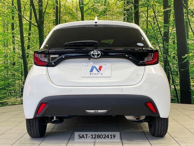 Toyota YARIS 2020-09 8159587-14