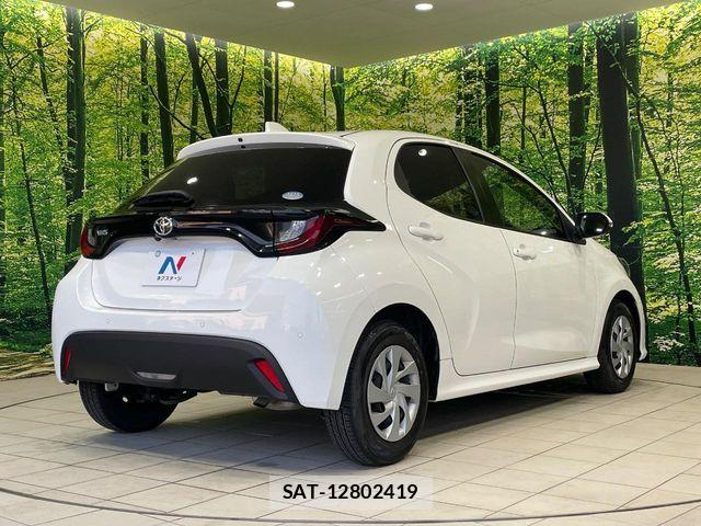 Toyota YARIS 2020-09 8159587-16