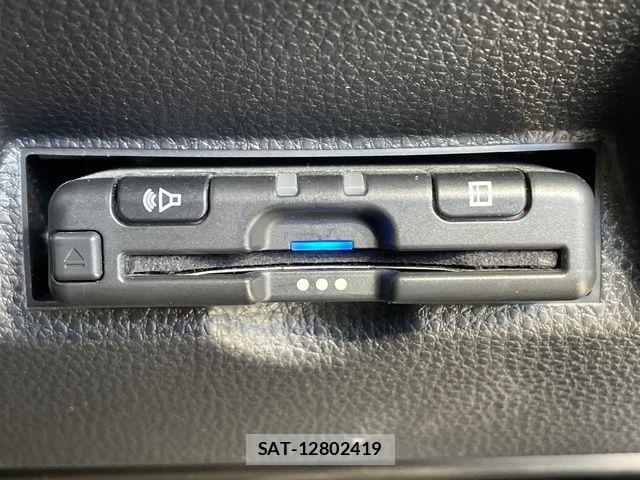 Toyota YARIS 2020-09 8159587-5