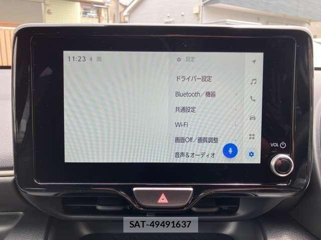 Toyota YARIS 2026-04 8211173-17