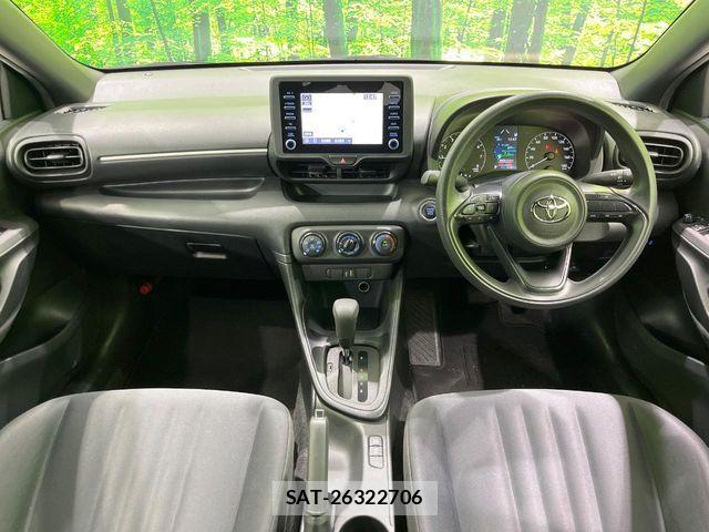 Toyota YARIS 2023-05 8211175-1