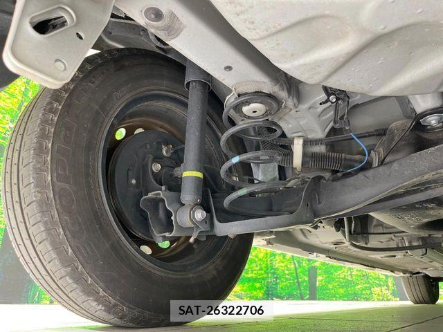 Toyota YARIS 2023-05 8211175-19